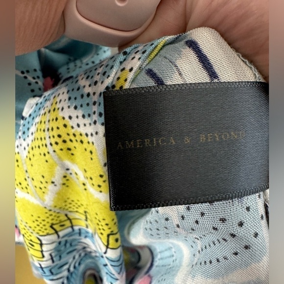 Gorgeous America and Beyond Chevron Pattern Beach Bathing Suit Coverup Dress - Picture 13 of 14